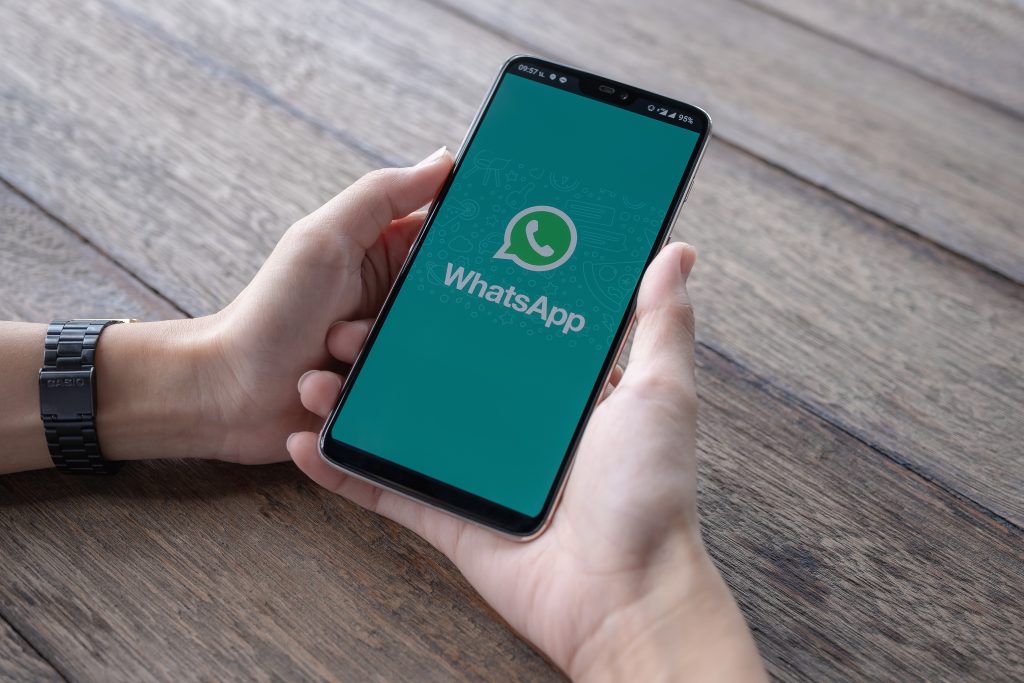 Truffe su WhatsApp